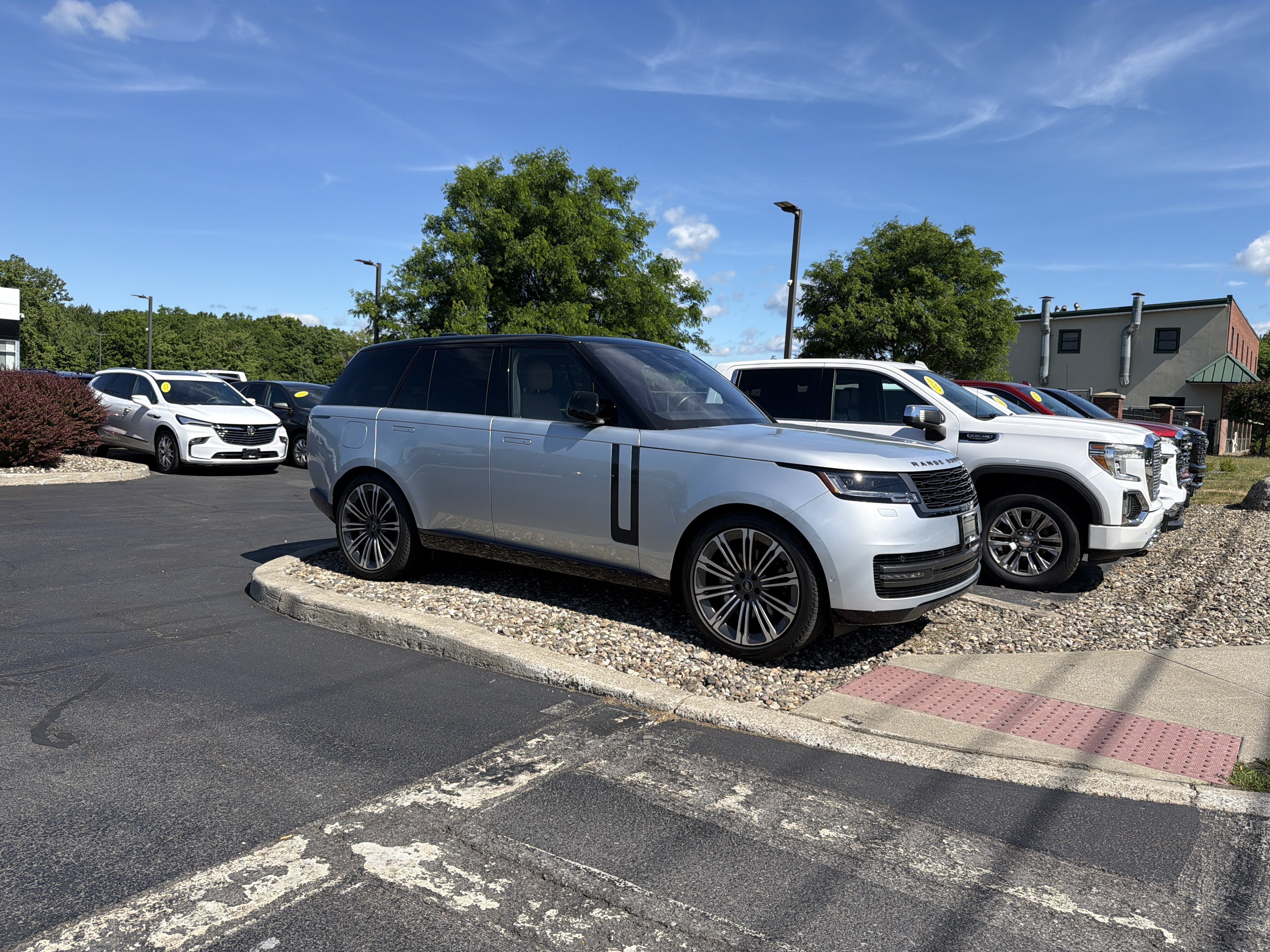 2023 Land Rover Range Rover